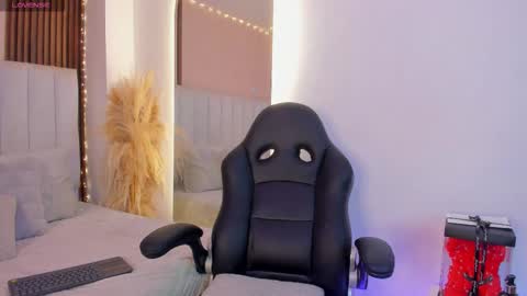 christal_jane online show from 03/12/26, 04:13