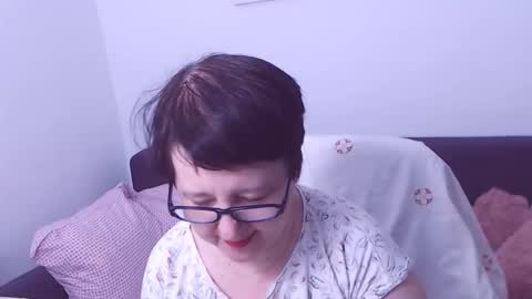 Christa online show from 10/24/25, 09:11