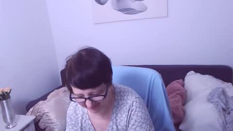 Christa online show from 04/18/26, 07:29