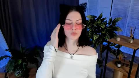 Snapshot of christaschrecongost chatting on 02/28/26, 06:09 christaschrecongost online show from 02/28/26, 06:09