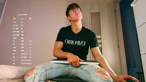 UPVOTE ME ------  ILL DO SOMETHING FOR FREE online show from 12/04/25, 05:06