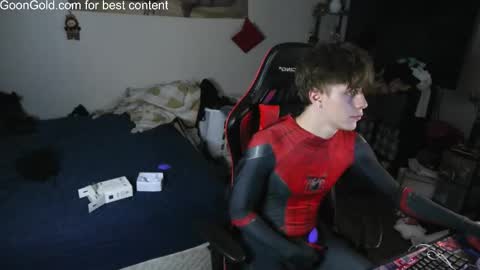 Snapshot of christianslong chatting on 02/19/26, 01:45 christianslong online show from 02/19/26, 01:45