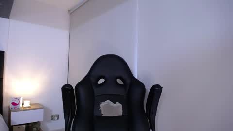 Snapshot of christianvalenzia chatting on 02/03/25, 09:39 Christian online show from 02/03/25, 09:39