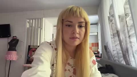 Snapshot of christiechorney chatting on 06/20/26, 11:02 christiechorney online show from 06/20/26, 11:02
