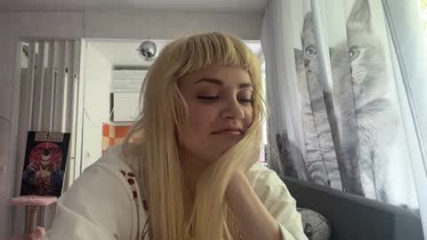 Snapshot of christiechorney chatting on 06/21/26, 01:03 christiechorney online show from 06/21/26, 01:03
