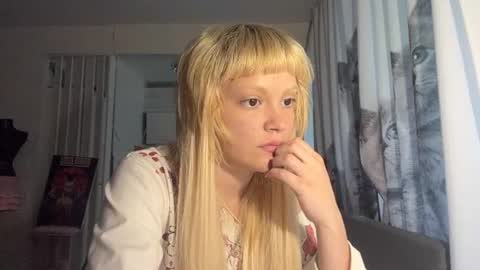 Snapshot of christiechorney chatting on 06/28/26, 01:06 christiechorney online show from 06/28/26, 01:06