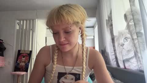 Snapshot of christiechorney chatting on 07/05/26, 09:16 christiechorney online show from 07/05/26, 09:16