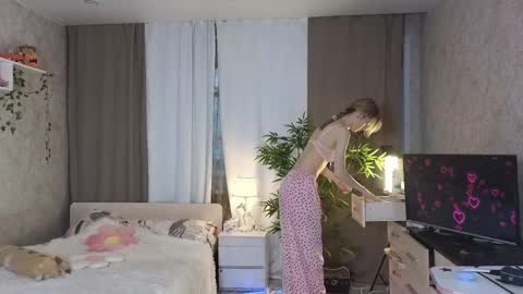 Ann online show from 05/22/26, 12:22
