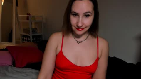Snapshot of christina_rosse chatting on 12/15/25, 03:05 christina rosse online show from 12/15/25, 03:05