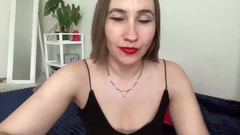Snapshot of christina_rosse chatting on 06/06/26, 10:20 christina rosse online show from 06/06/26, 10:20