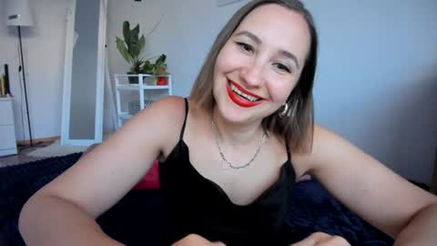 christina rosse online show from 06/19/26, 05:06