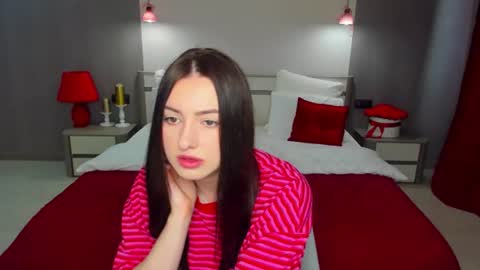 Christina Florence online show from 06/14/26, 06:04