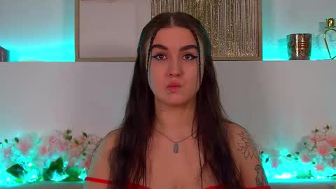 Christina online show from 02/19/25, 04:01