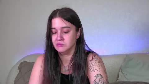 Christina online show from 10/20/25, 06:08