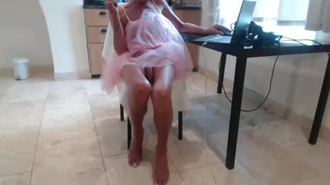 Sissy Christine online show from 06/05/26, 07:03