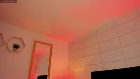 Christine  online show from 11/13/25, 12:15