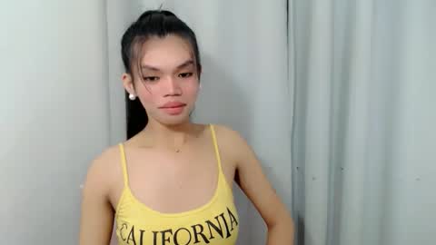 Snapshot of christine_slutt chatting on 10/28/25, 01:53 STEFFY online show from 10/28/25, 01:53