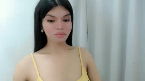 Snapshot of christine_slutt chatting on 12/15/25, 10:36 STEFFY online show from 12/15/25, 10:36