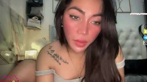 christine online show from 11/21/25, 01:37