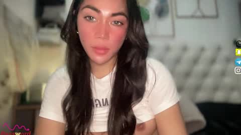 christine online show from 12/04/25, 12:42