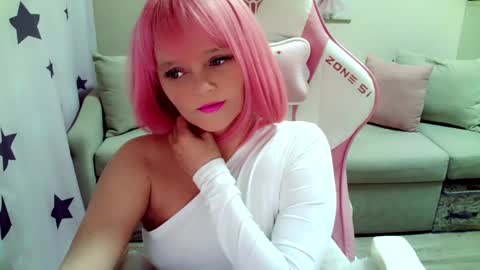 Snapshot of christirose chatting on 02/11/25, 06:08 Christi online show from 02/11/25, 06:08