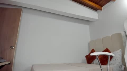 Petite Horny and chistoper  dick online show from 03/11/25, 12:17