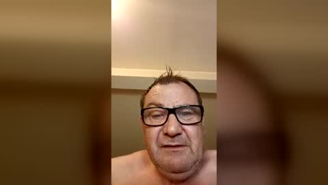 Snapshot of christophe4b chatting on 06/16/26, 01:36 christophe4b online show from 06/16/26, 01:36