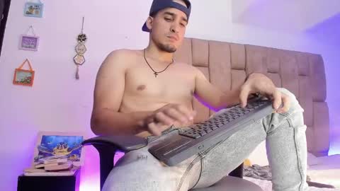 christopher online show from 05/27/26, 01:57