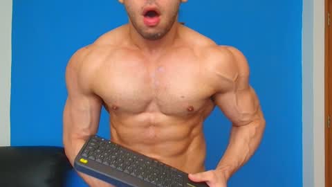 Christopher online show from 01/01/25, 06:49