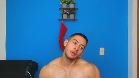 Christopher online show from 01/04/25, 12:16