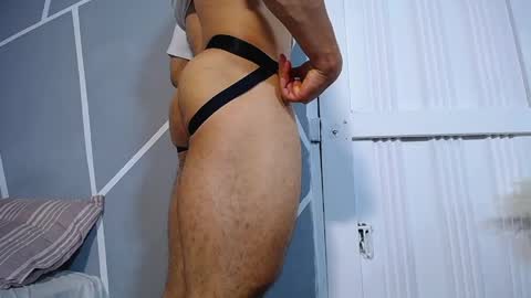 Snapshot of christopherblack_ chatting on 05/12/26, 02:36 Christopher Black online show from 05/12/26, 02:36