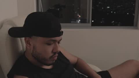 Snapshot of christopherdav chatting on 11/14/25, 02:10 Chris online show from 11/14/25, 02:10