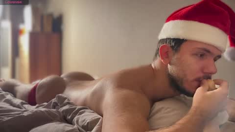 Christopher online show from 12/10/24, 05:22