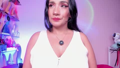 Snapshot of christymilk1 chatting on 09/23/25, 01:41 christy online show from 09/23/25, 01:41