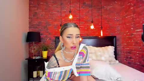 christyna_ross online show from 03/16/26, 08:24