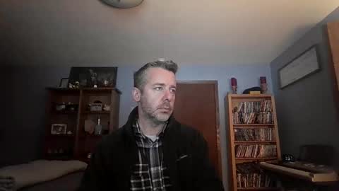 chrisw8121 online show from 02/22/26, 11:36