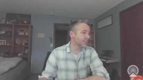 chrisw8121 online show from 04/03/26, 10:52