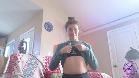 Snapshot of chroniclove chatting on 12/05/24, 06:55 Marley online show from 12/05/24, 06:55