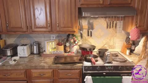 Snapshot of chroniclove chatting on 01/12/25, 11:15 Marley online show from 01/12/25, 11:15