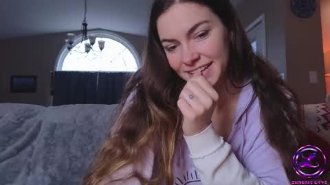 Snapshot of chroniclove chatting on 02/09/25, 08:13 Marley online show from 02/09/25, 08:13