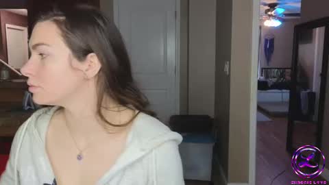 Snapshot of chroniclove chatting on 02/19/25, 04:44 Marley online show from 02/19/25, 04:44