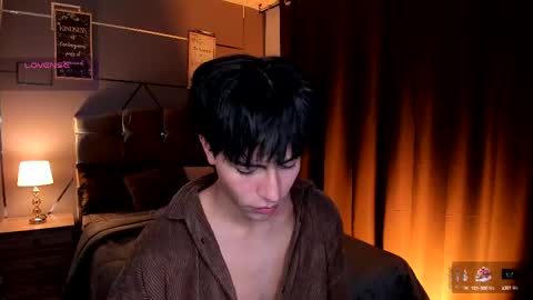 chrristopher77 online show from 09/17/25, 12:29