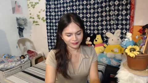 Snapshot of chrysadel chatting on 01/13/25, 07:31 Ur Suraya22 online show from 01/13/25, 07:31