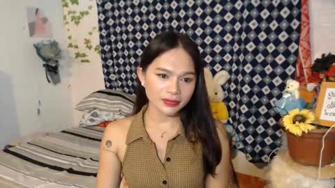 Snapshot of chrysadel chatting on 01/16/25, 11:48 Ur Suraya22 online show from 01/16/25, 11:48