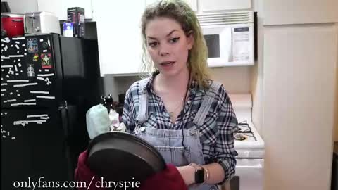 Chrys online show from 09/26/25, 05:00