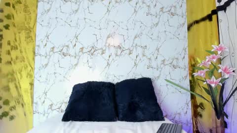 Christal Golden online show from 10/04/25, 06:39