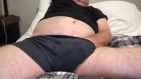 Snapshot of chubbeebear chatting on 12/04/24, 02:53 lOOking4me online show from 12/04/24, 02:53