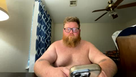 Snapshot of chubbsguy92 chatting on 09/23/25, 11:52 chubbsguy92 online show from 09/23/25, 11:52