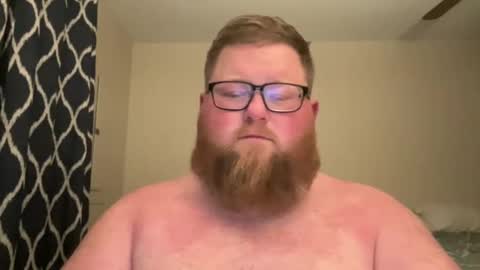 Snapshot of chubbsguy92 chatting on 10/30/25, 01:29 chubbsguy92 online show from 10/30/25, 01:29