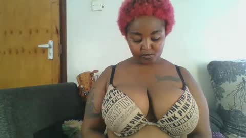 Snapshot of chubby_princess_2 chatting on 11/11/25, 12:38 chubby boo online show from 11/11/25, 12:38